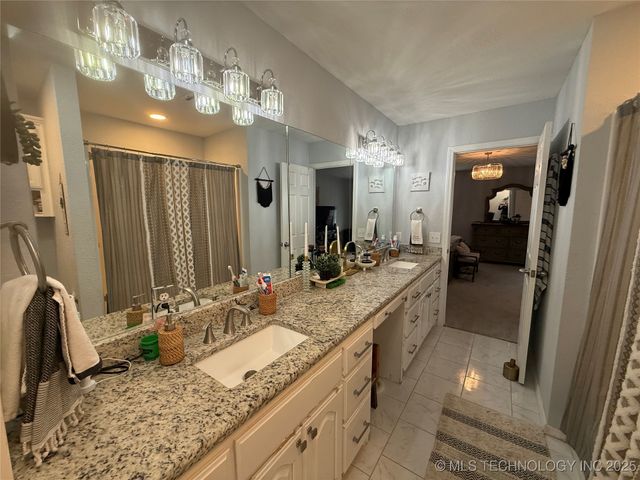 3002 Kimberlea, Muskogee, OK 74403