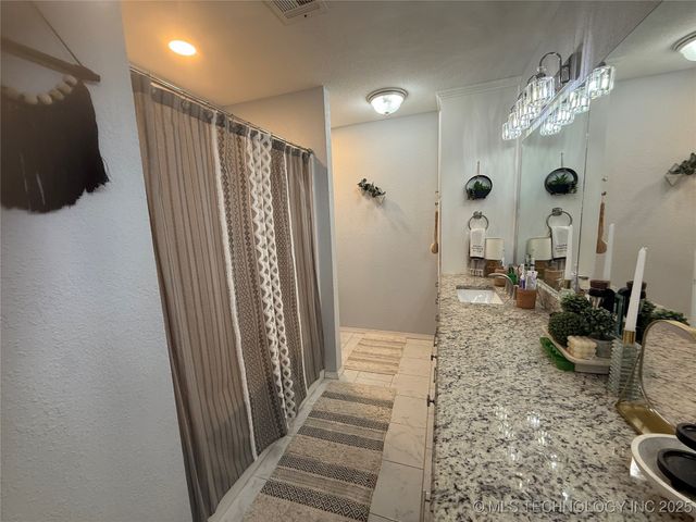 3002 Kimberlea, Muskogee, OK 74403