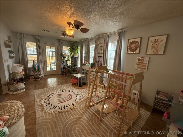 3002 Kimberlea, Muskogee, OK 74403