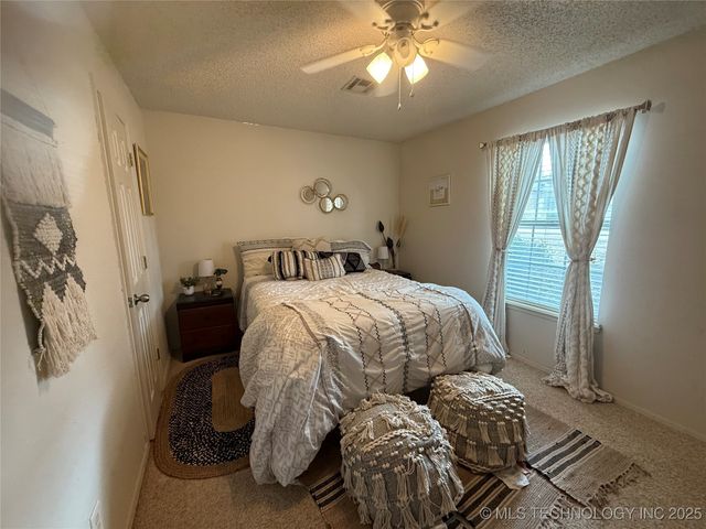 3002 Kimberlea, Muskogee, OK 74403