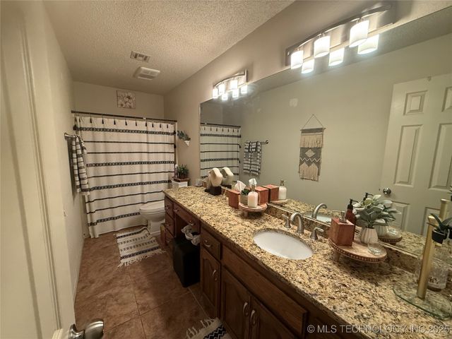 3002 Kimberlea, Muskogee, OK 74403