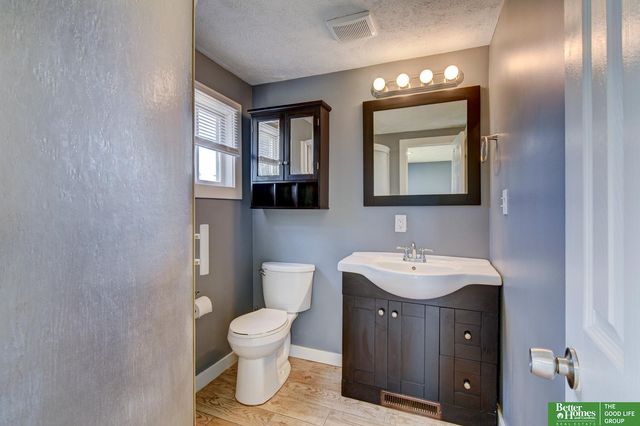4901 K Street, Omaha, NE 68142