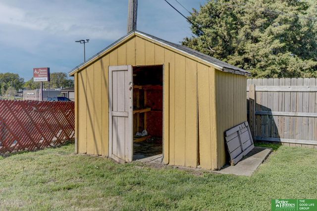 4901 K Street, Omaha, NE 68142