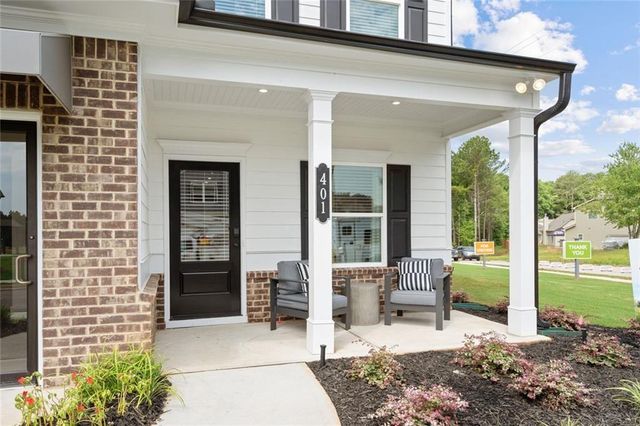 542 Grover Street, Hoschton, GA 30548