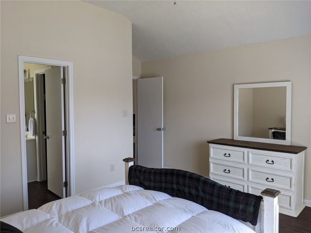 1711 Ibis Court, Bryan, TX 77807