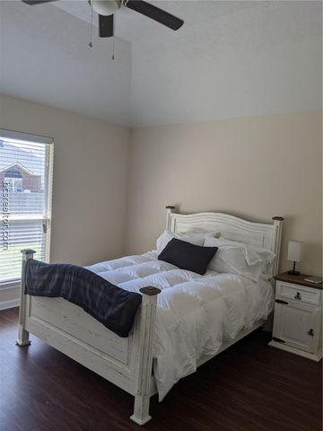 1711 Ibis Court, Bryan, TX 77807