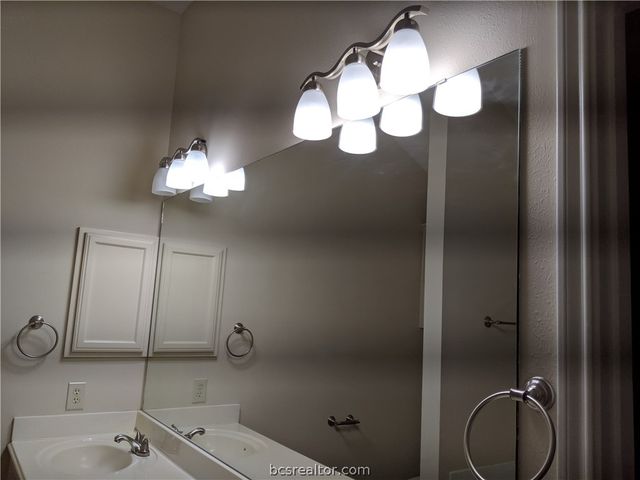 1711 Ibis Court, Bryan, TX 77807