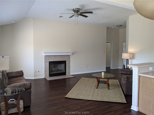 1711 Ibis Court, Bryan, TX 77807