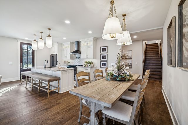 7307 Dunn Rd, Cedar Hill, TN 37032