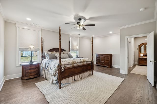 7307 Dunn Rd, Cedar Hill, TN 37032