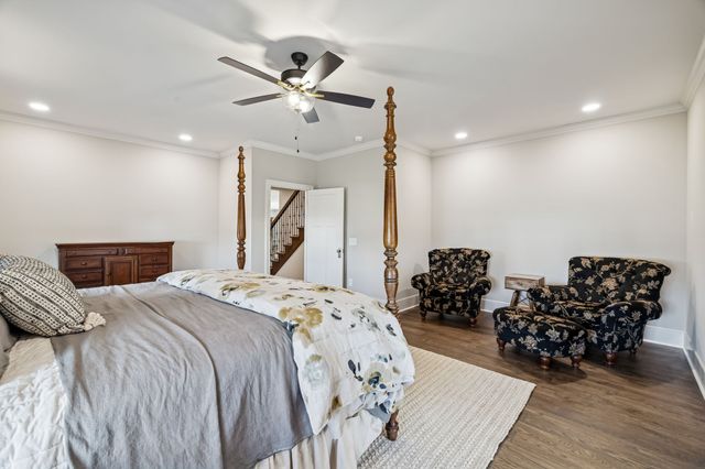 7307 Dunn Rd, Cedar Hill, TN 37032