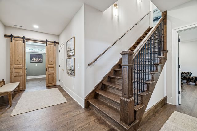 7307 Dunn Rd, Cedar Hill, TN 37032