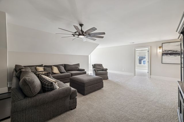 7307 Dunn Rd, Cedar Hill, TN 37032