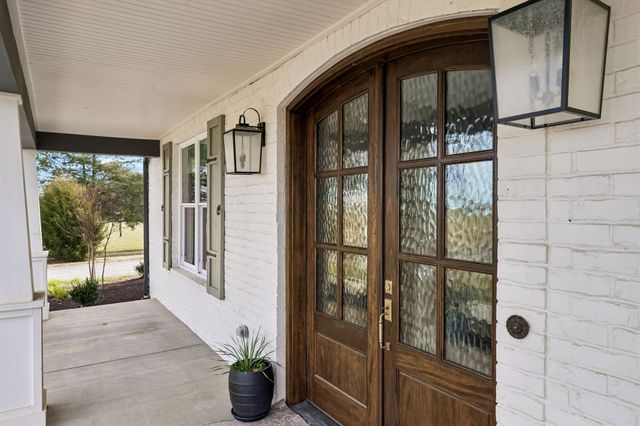 7307 Dunn Rd, Cedar Hill, TN 37032