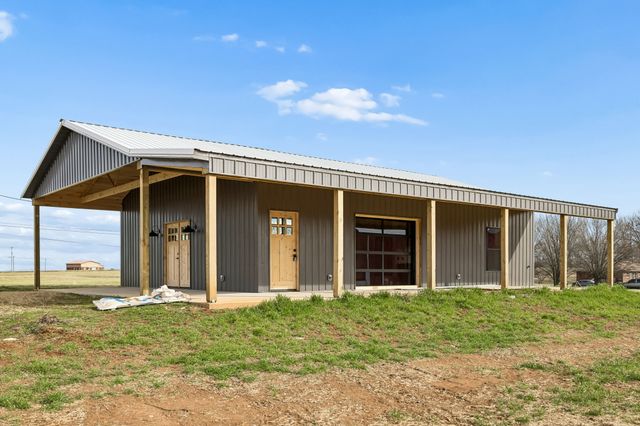 7307 Dunn Rd, Cedar Hill, TN 37032