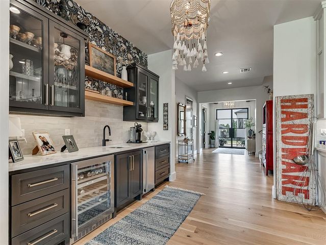 2108 Wiregrass Drive, Edmond, OK 73025