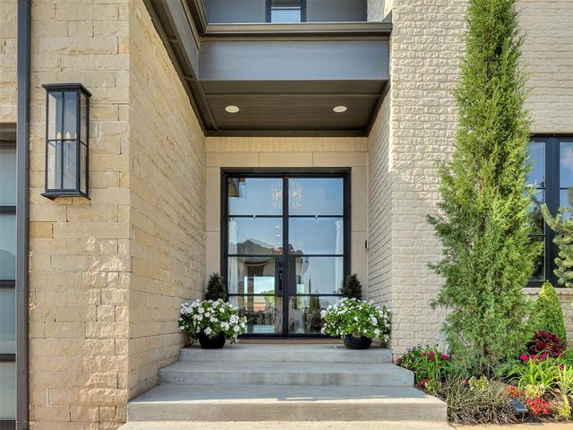 2108 Wiregrass Drive, Edmond, OK 73025