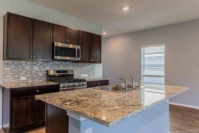 14025 Kenyte Row, San Antonio, TX 78253