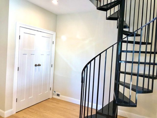 11 Mason 1, Everett, MA 02149