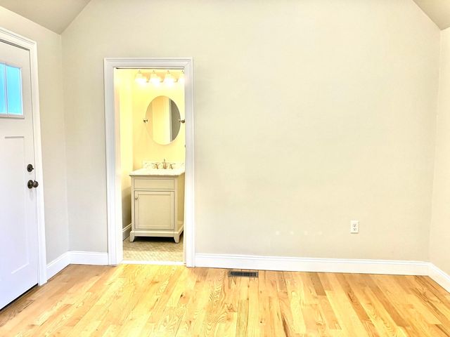 11 Mason 1, Everett, MA 02149