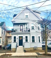 11 Mason 1, Everett, MA 02149