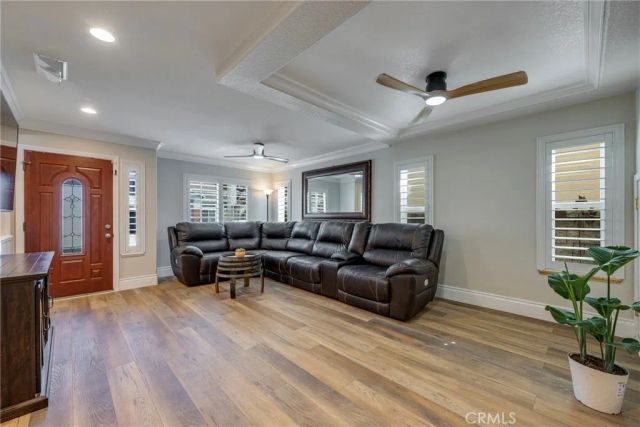 25 Maple, Aliso Viejo, CA 92656