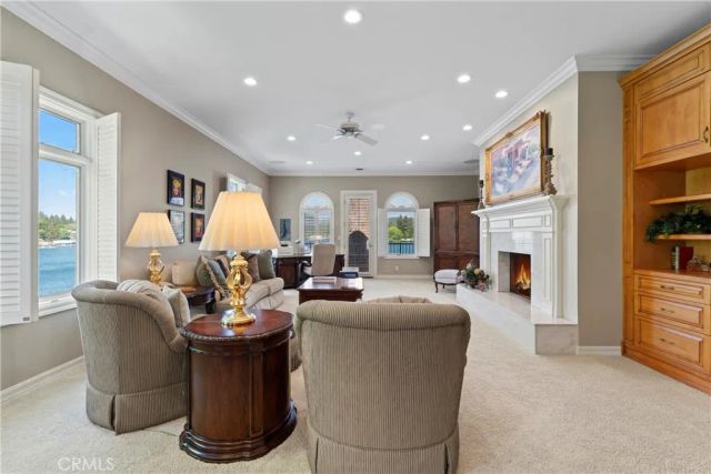 177 Shorewood, Lake Arrowhead, CA 92352