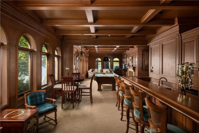 177 Shorewood, Lake Arrowhead, CA 92352