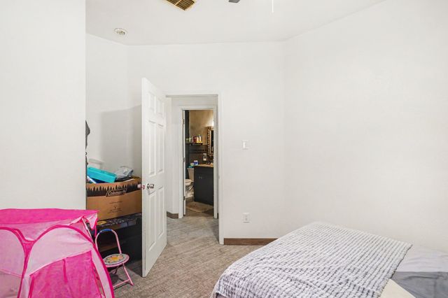 9936 Blue Bell Drive, Fort Worth, TX 76108