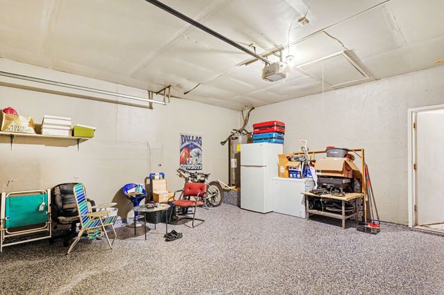 9936 Blue Bell Drive, Fort Worth, TX 76108