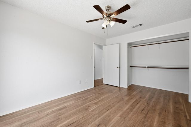 3221 Darnell DR, Austin, TX 78745
