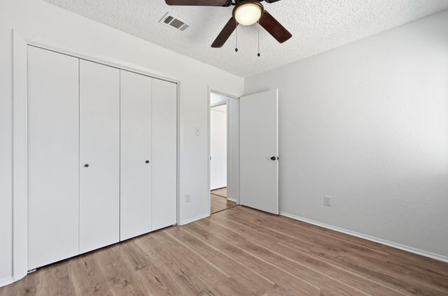 3221 Darnell DR, Austin, TX 78745