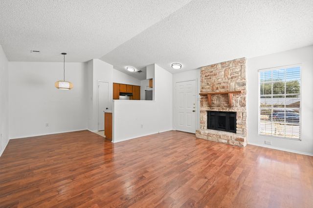 3221 Darnell DR, Austin, TX 78745
