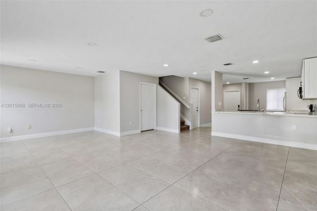 9872 NW 19th Pl, Sunrise, FL 33322