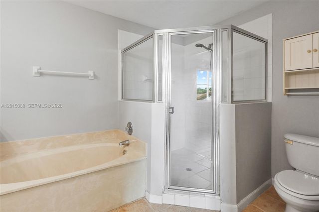 9872 NW 19th Pl, Sunrise, FL 33322