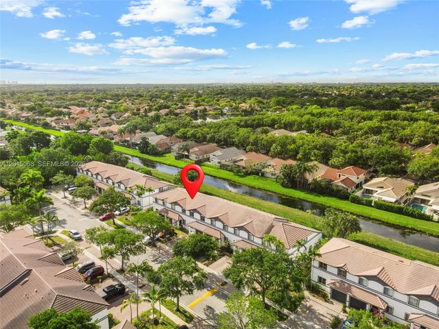 9872 NW 19th Pl, Sunrise, FL 33322