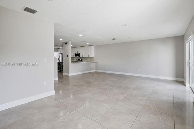 9872 NW 19th Pl, Sunrise, FL 33322