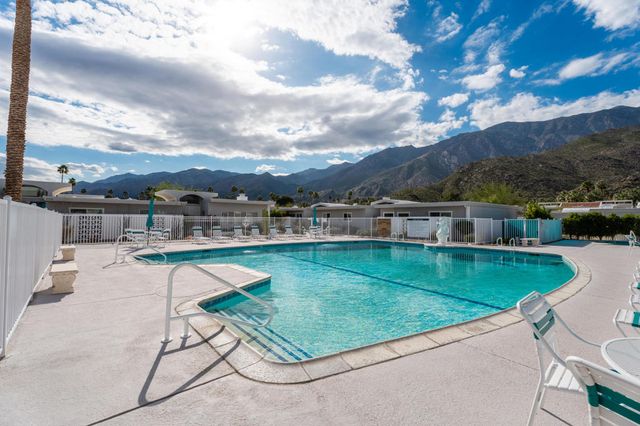 2518 S Sierra Madre, Palm Springs, CA 92264