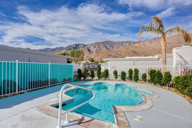 2518 S Sierra Madre, Palm Springs, CA 92264