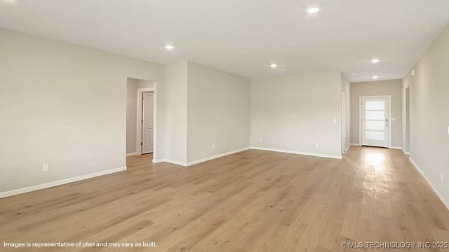 15605 S 35th East Avenue, Bixby, OK 74008