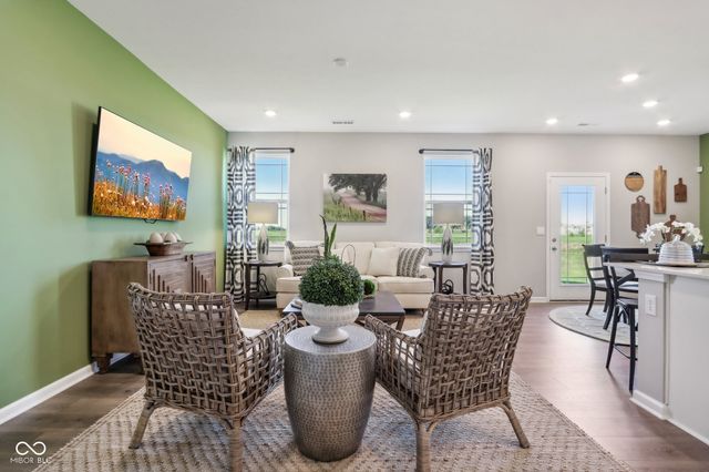 6827 Henley Way, Indianapolis, IN 46221