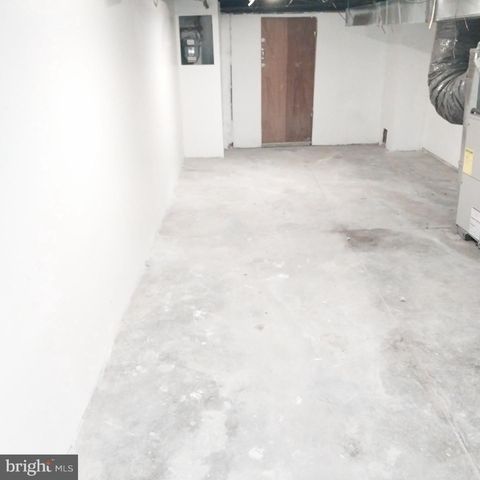 2846 W WISHART ST, Philadelphia, PA 19132