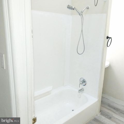 2846 W WISHART ST, Philadelphia, PA 19132