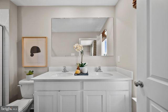 417 ECLIPSE ST, Charles Town, WV 25414