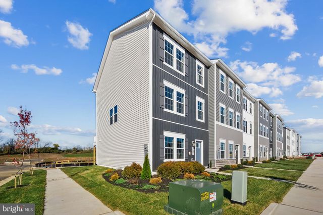 417 ECLIPSE ST, Charles Town, WV 25414