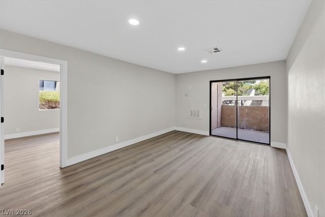 3151 Soaring Gulls Drive 1152, Las Vegas, NV 89128