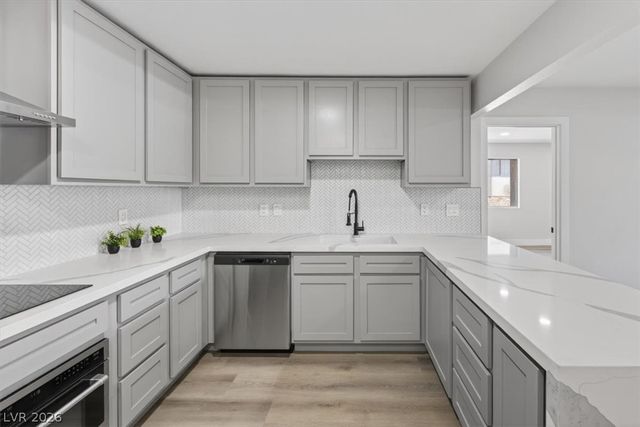 3151 Soaring Gulls Drive 1152, Las Vegas, NV 89128