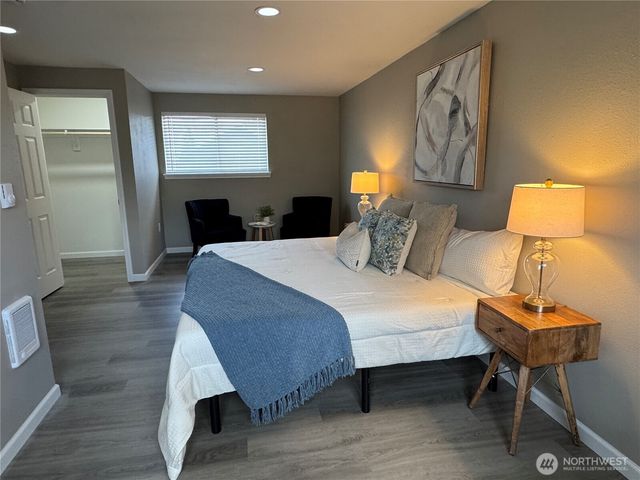 6107 E M Street, Tacoma, WA 98404