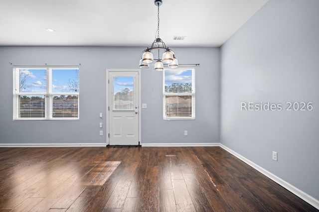 13 Wando Pl, Beaufort, SC 29906