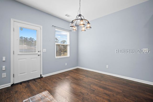 13 Wando Pl, Beaufort, SC 29906